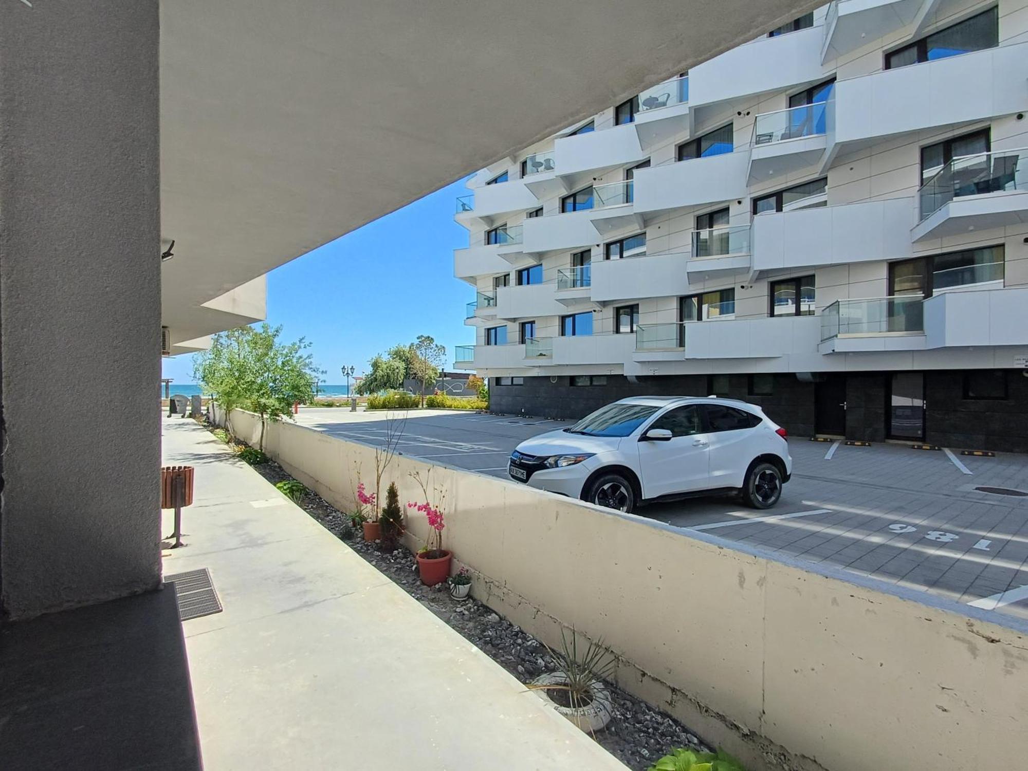 Studio Alex Mamaia Nord Apartment Navodari Ngoại thất bức ảnh